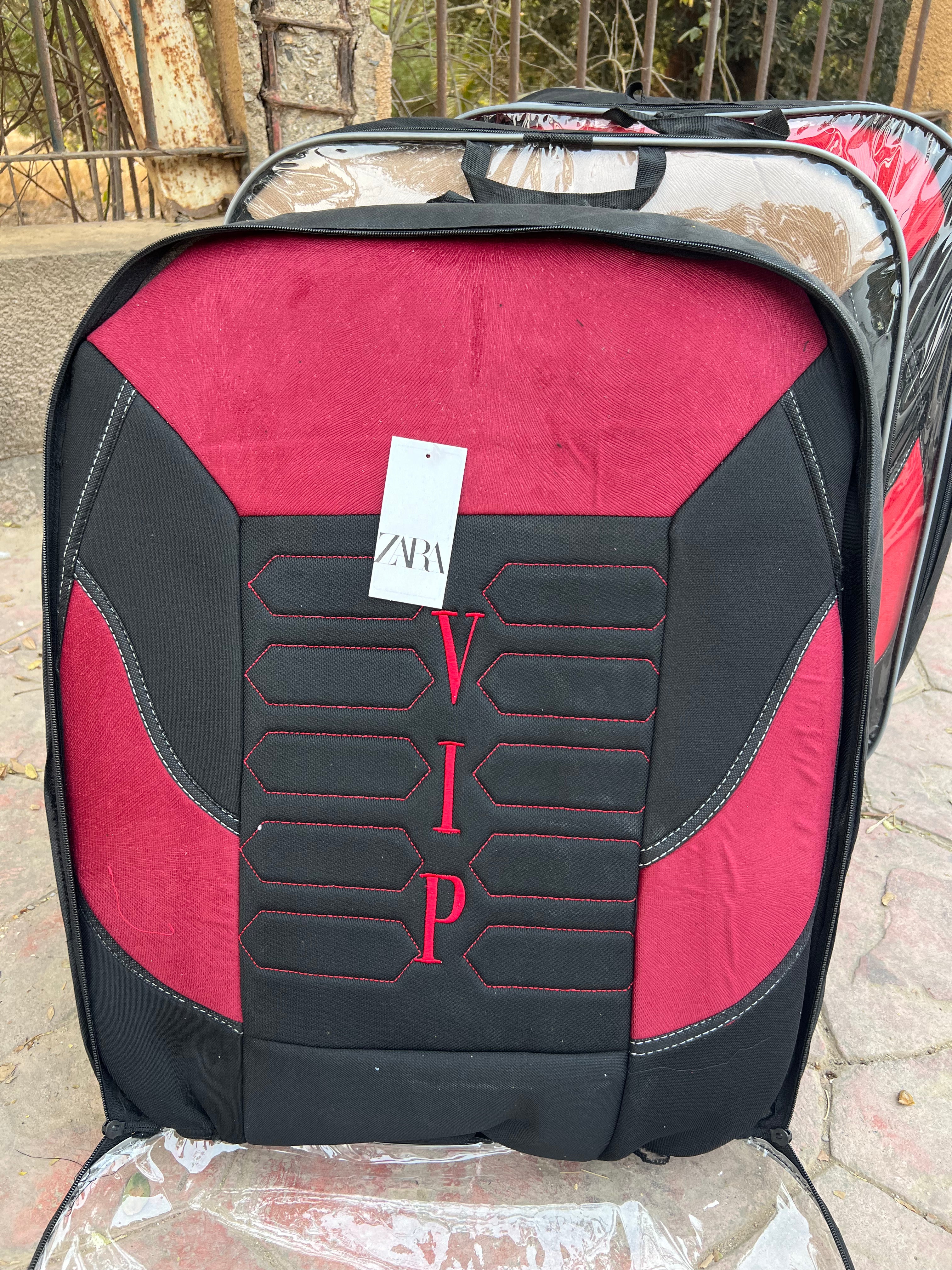 pack de voiture 4PCS طقم السيارة 4قطع